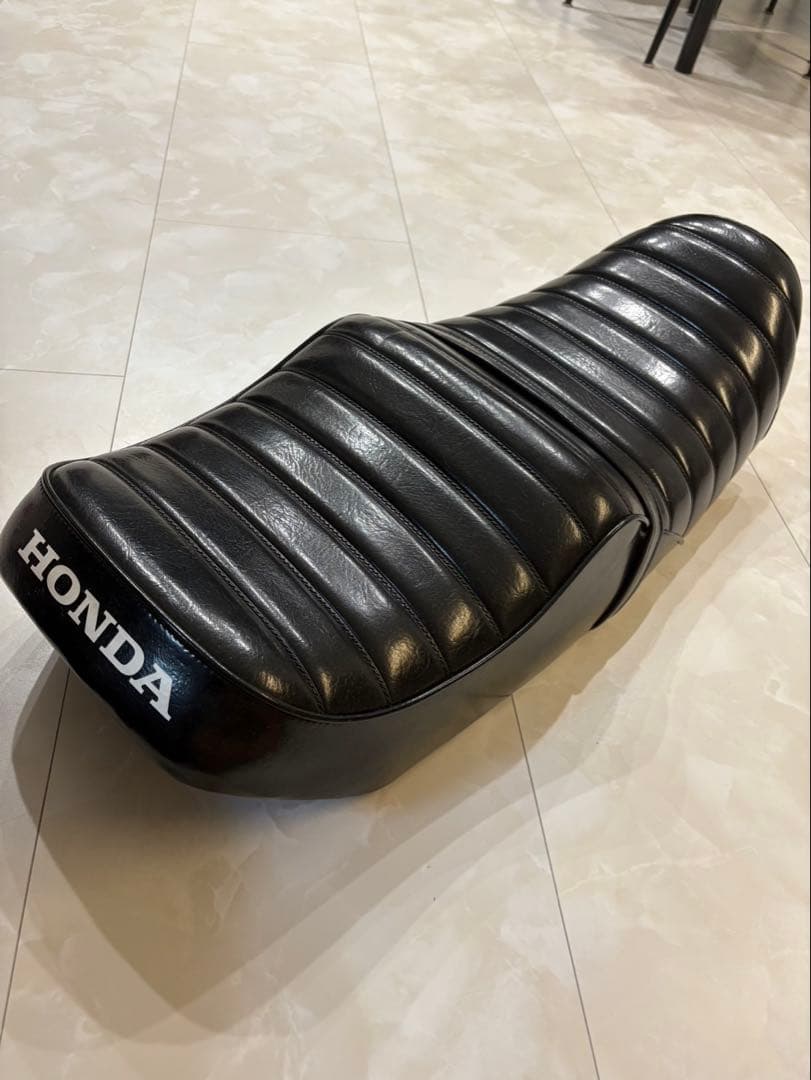 CBX400F タックロール　シート　HONDA cbx550F