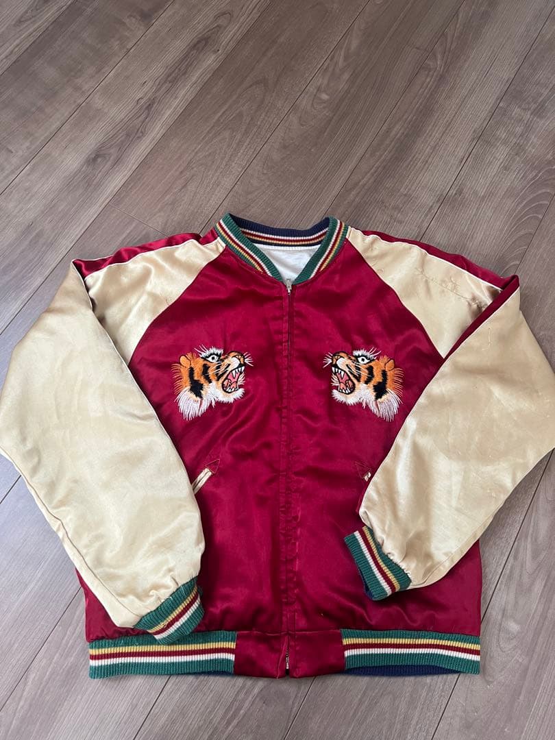 ブルーノマーズ着用(ドンキCM) スカジャン