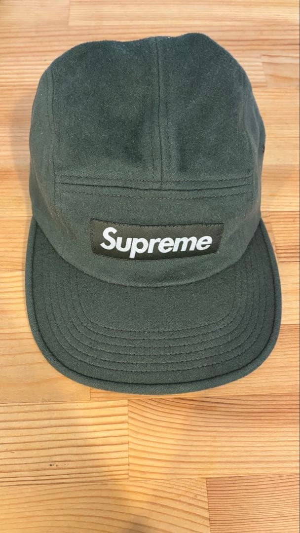Supreme オリーブ lolopiana