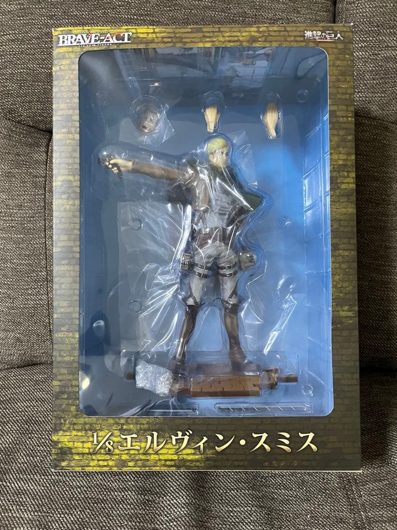 進撃の巨人 エルヴィン・スミス BRAVE-ACT 1/8