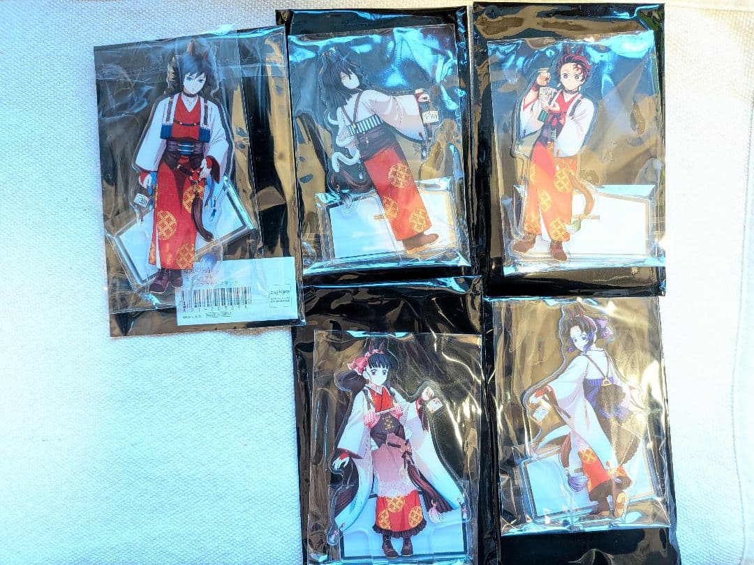 鬼滅の刃　干支　午年　炭治郎　カナヲ　しのぶ 義勇 伊黒　アクリルスタンド 鬼滅の刃 ufotable 干支 午年 アクリルスタンド 善逸 伊黒 甘露寺