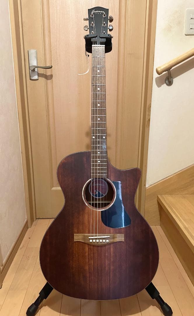 Eastman　PCH1-GACE-CLA　ピックアップ搭載エレアコ　保証あり