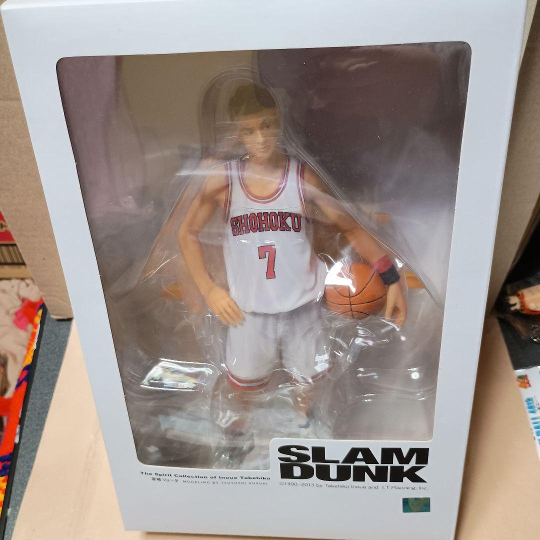 スラムダンク フィギュア　宮城リョータ 白ユニフォーム Amazon | スラムダンク 宮城リョータ みやぎ フィギュア 赤
