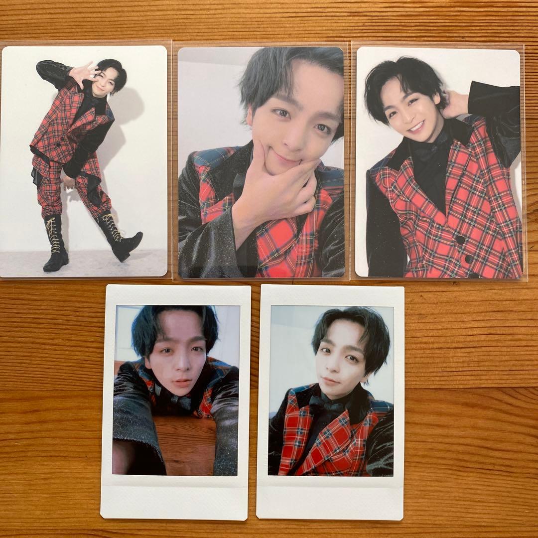 MeseMoa. あおい チェキ＆トレカ 赤チェック 武道館 めせもあ。 - メルカリ