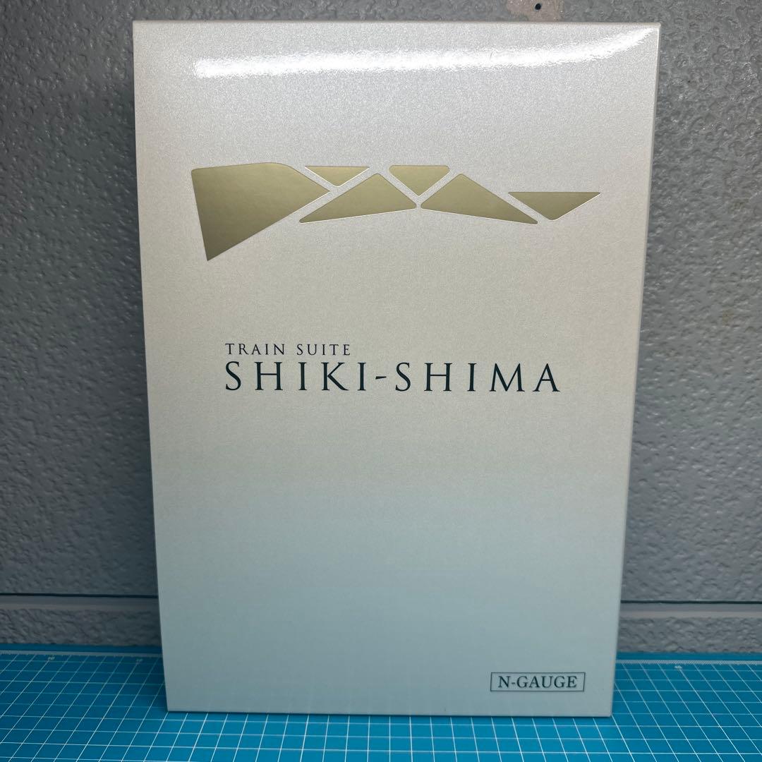 KATO、TRAIN SUITE 四季島 Nゲージ 10両編成 Amazon | KATO Nゲージ E001形 TRAIN SUITE 四季島 10両セット 10-1447