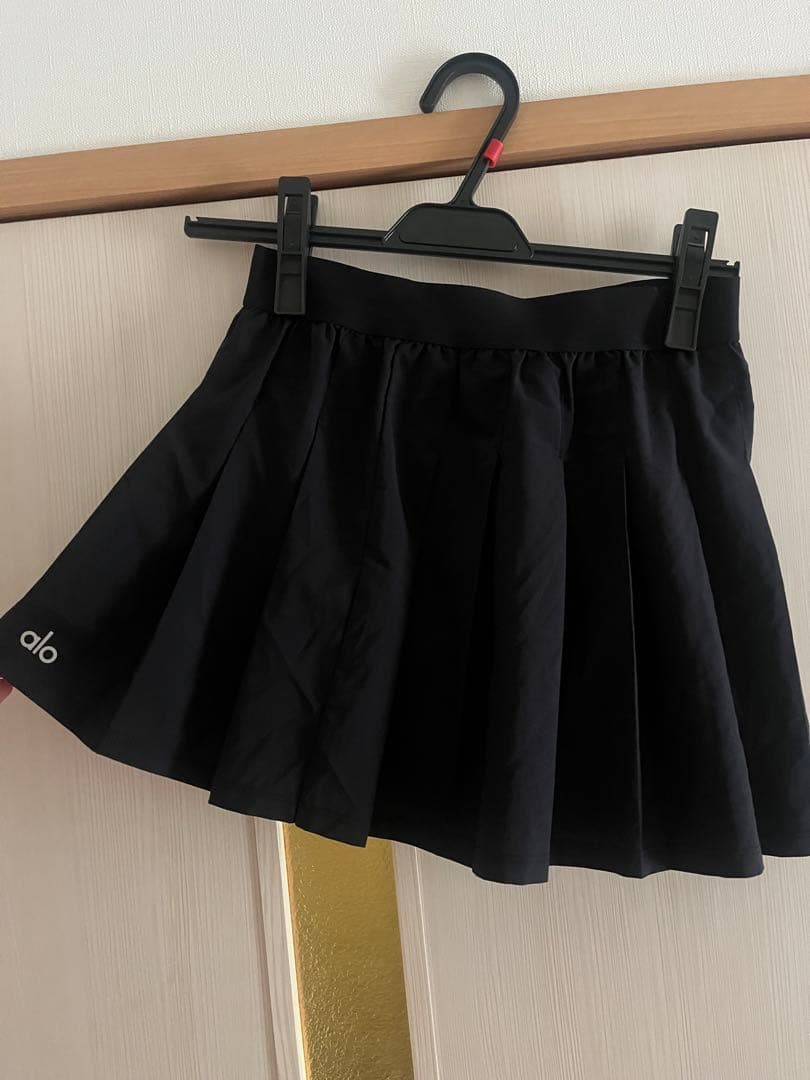alo yoga プリーツスカート XXS