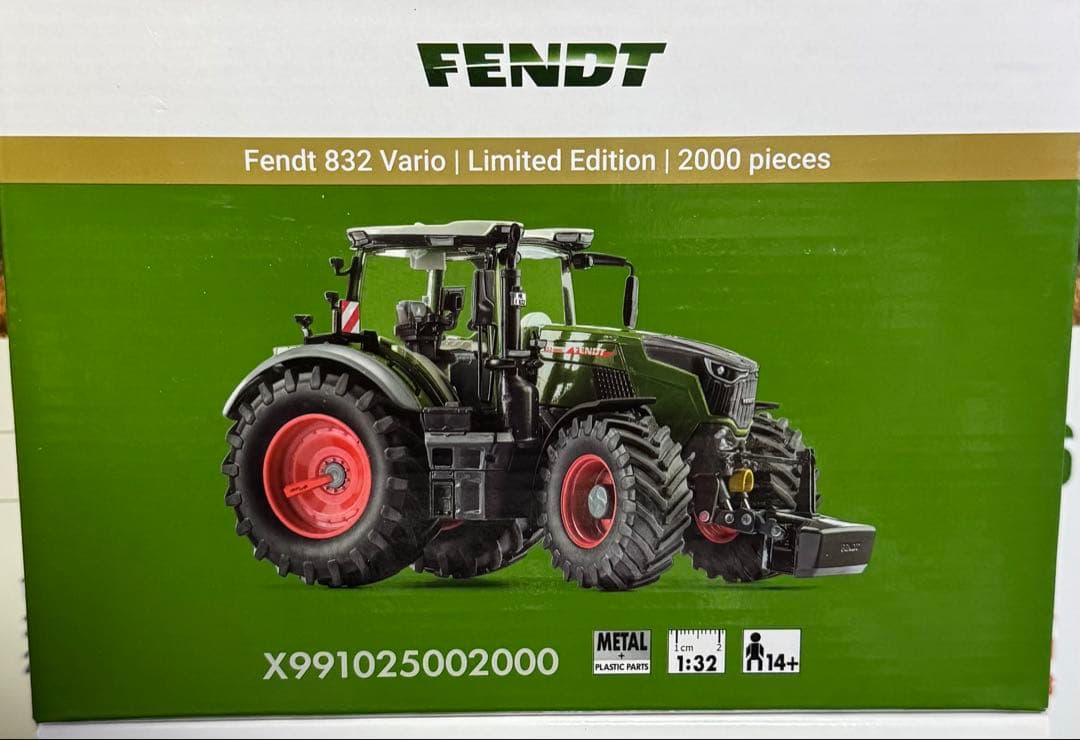 WIKING1/32 FENDT932 限定品 Wiking 1/32 Fendt 939 Vario (2014) | ブンブンガレーヂのブログ