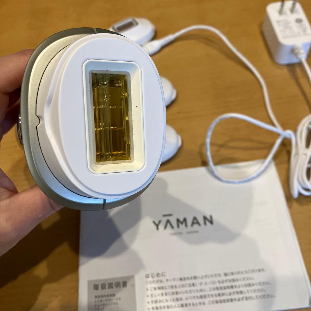 YAMAN 脱毛器 本体とアタッチメント付き - メルカリ