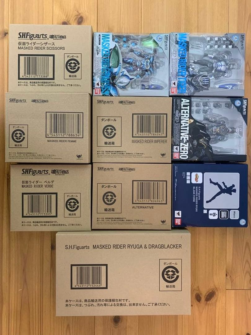 S.H.Figuarts　仮面ライダー龍騎　リュウガ　ファム　他10セット