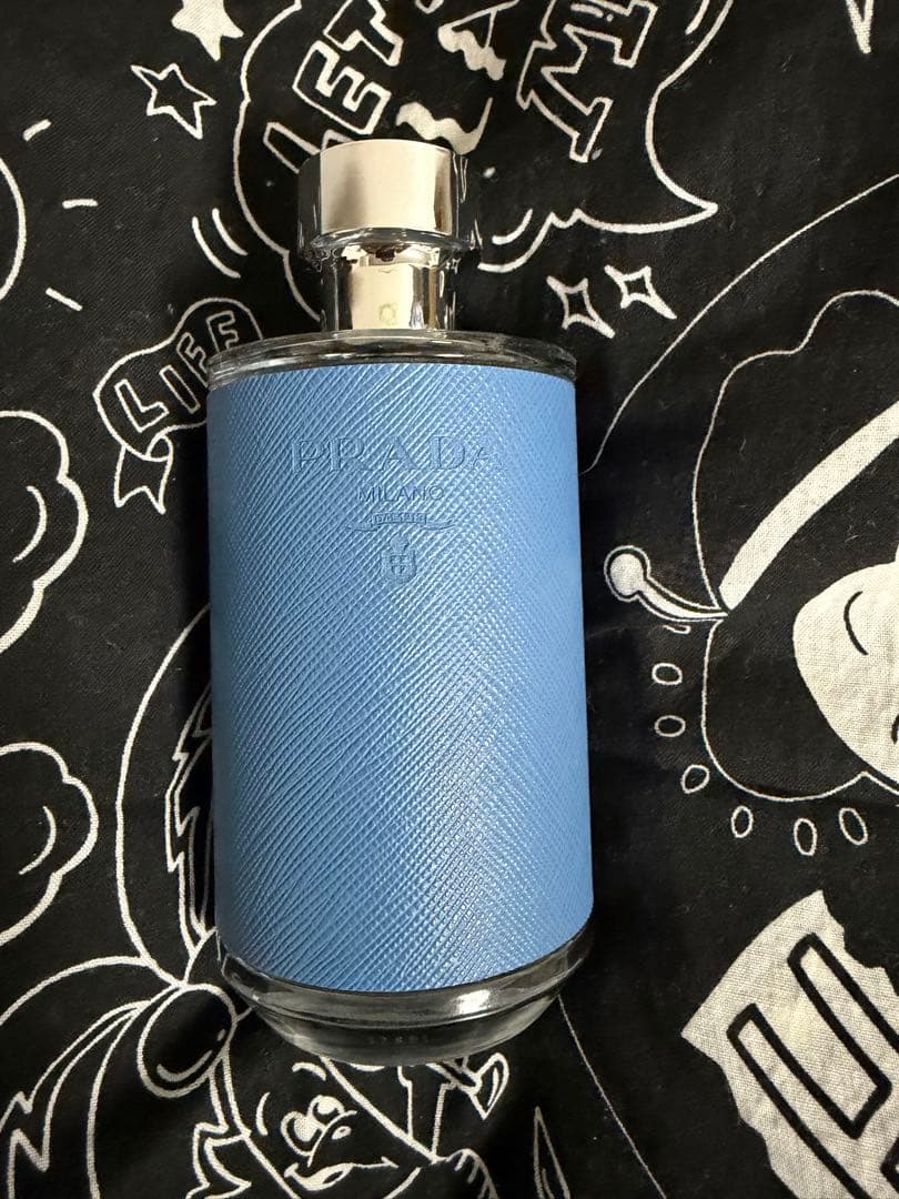 PRADA ユニセックス香水