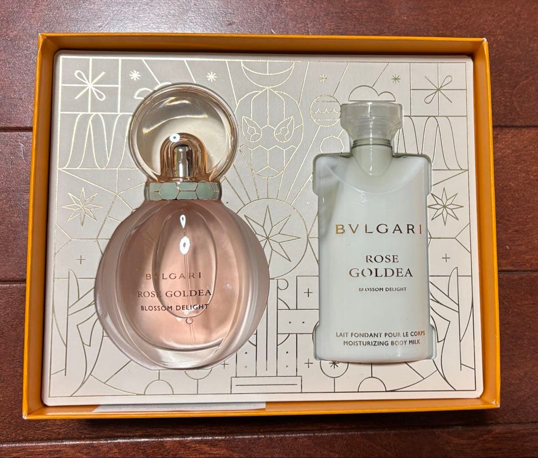 BVLGARI ROSE GOLDEA BLOSSOM DELIGHT セット