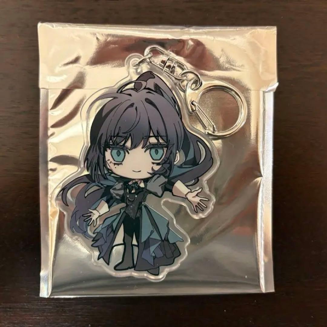 Ado よだか 活発婉麗！キーホルダー - メルカリ