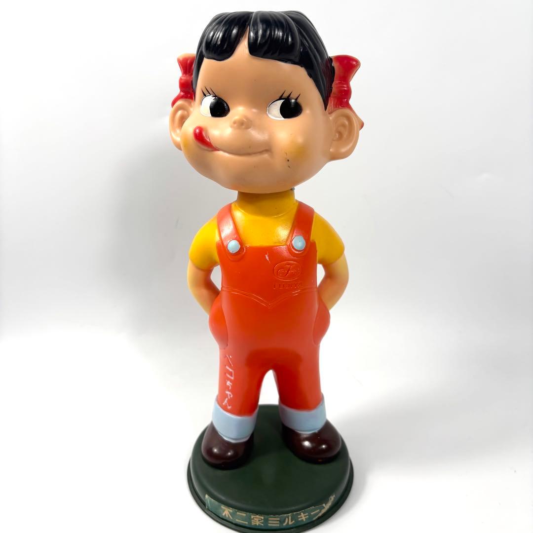 【良品】ペコちゃん 首振り人形 ソフビ ブリキ台 昭和レトロ