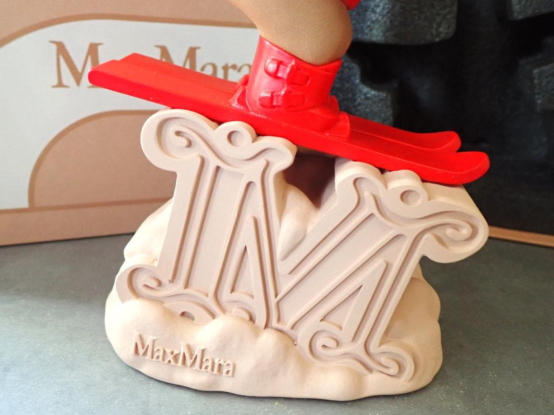 MaxMara ベアフィギュア 高25㎝ ノベルティー 非売品 TOY