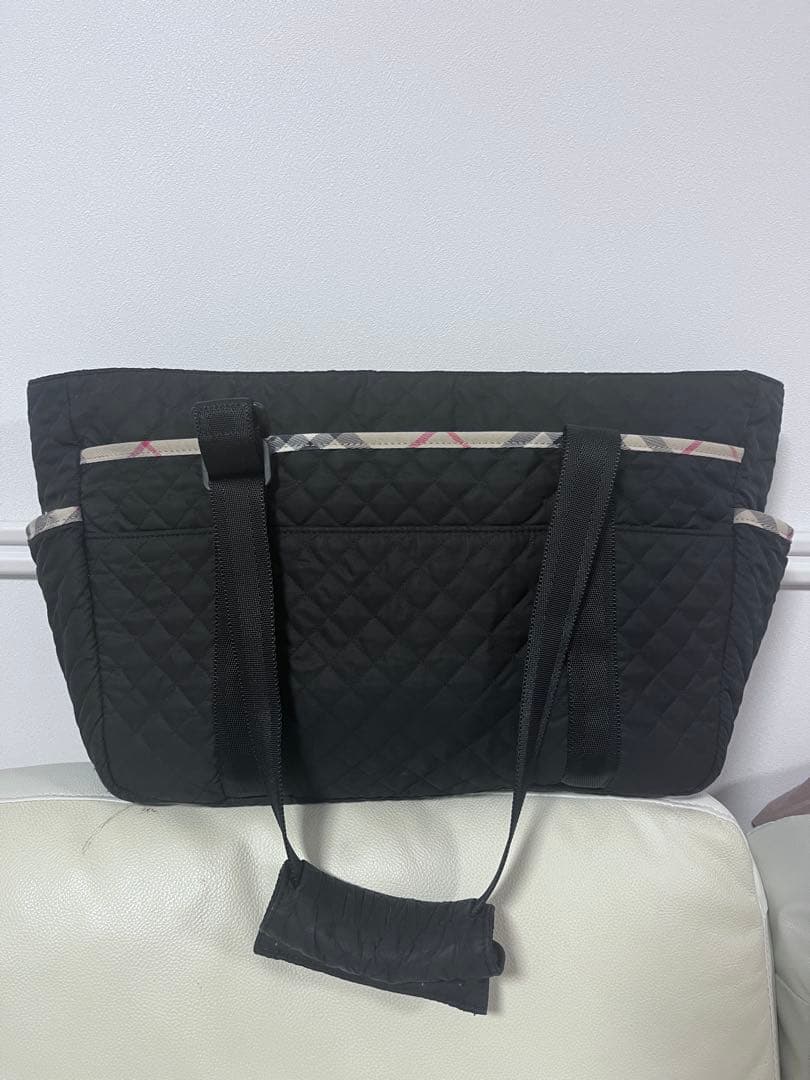 BURBERRY マザーズバッグ ブラック キルティング
