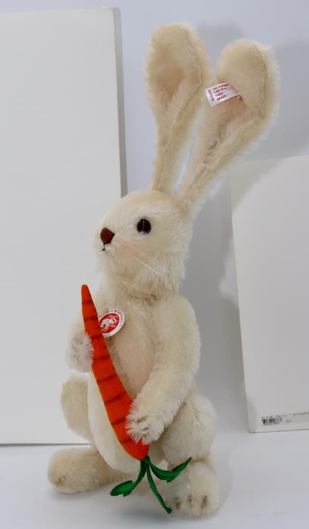 Steiff ウサギ Fritzle the Rabbit オルゴール付首振り Steiff ウサギ Fritzle the Rabbit オルゴール付首振り funky rabbit