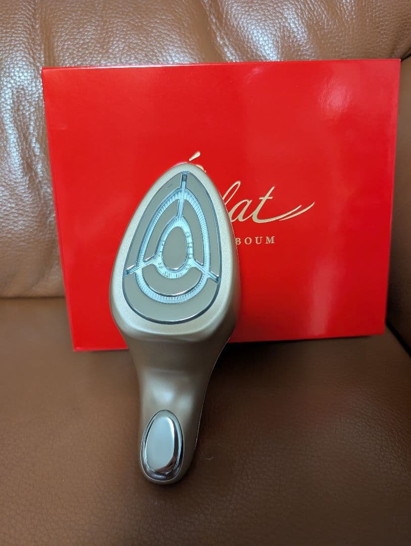 ME ラボンエクラ　美顔器