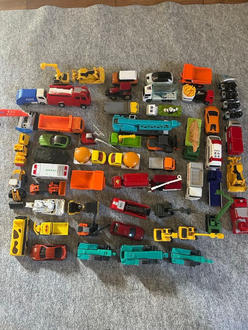 トミカ 50個セット