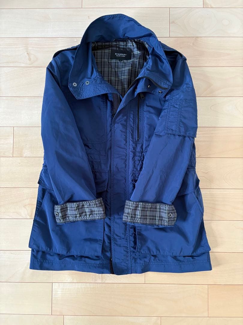 BURBERRY BLACK LABEL ネイビー ナイロンジャケット