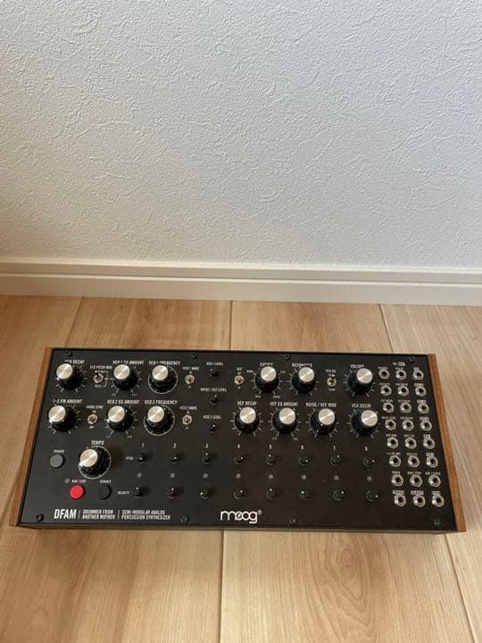MOOG/DFAM 付属ありMoog DFAM 箱・取扱説明書付 MOOG DFAM Semi