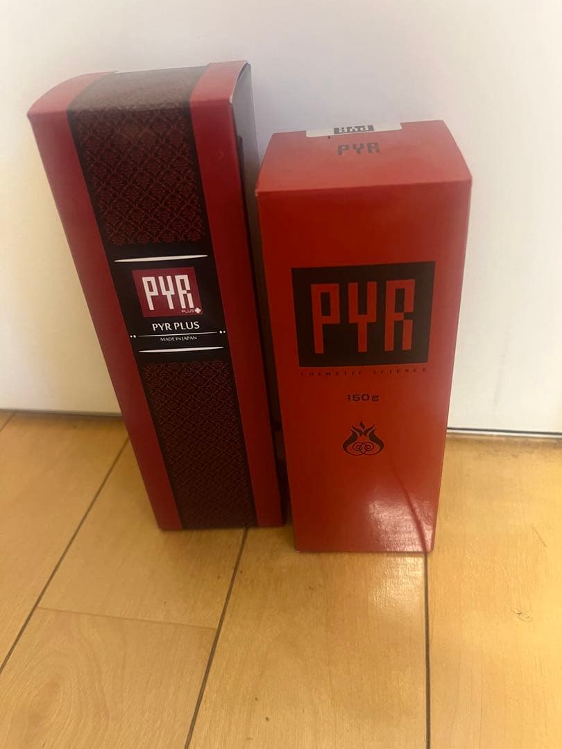 PYR 脂肪燃焼クリーム２本