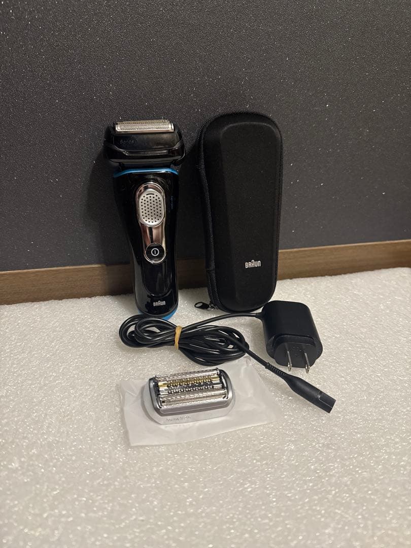 最高峰 シリーズ 9新品替刃付 ブラウンシェーバー WET&DRY 高級感◎ ③ BRAUN（ブラウン） シェーバー 髭剃り シリーズ9/9Pro用 替え刃 F/C94M