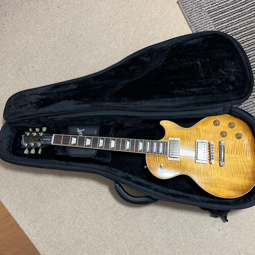 Gibson Les Paul Traditional 専用ケース付き