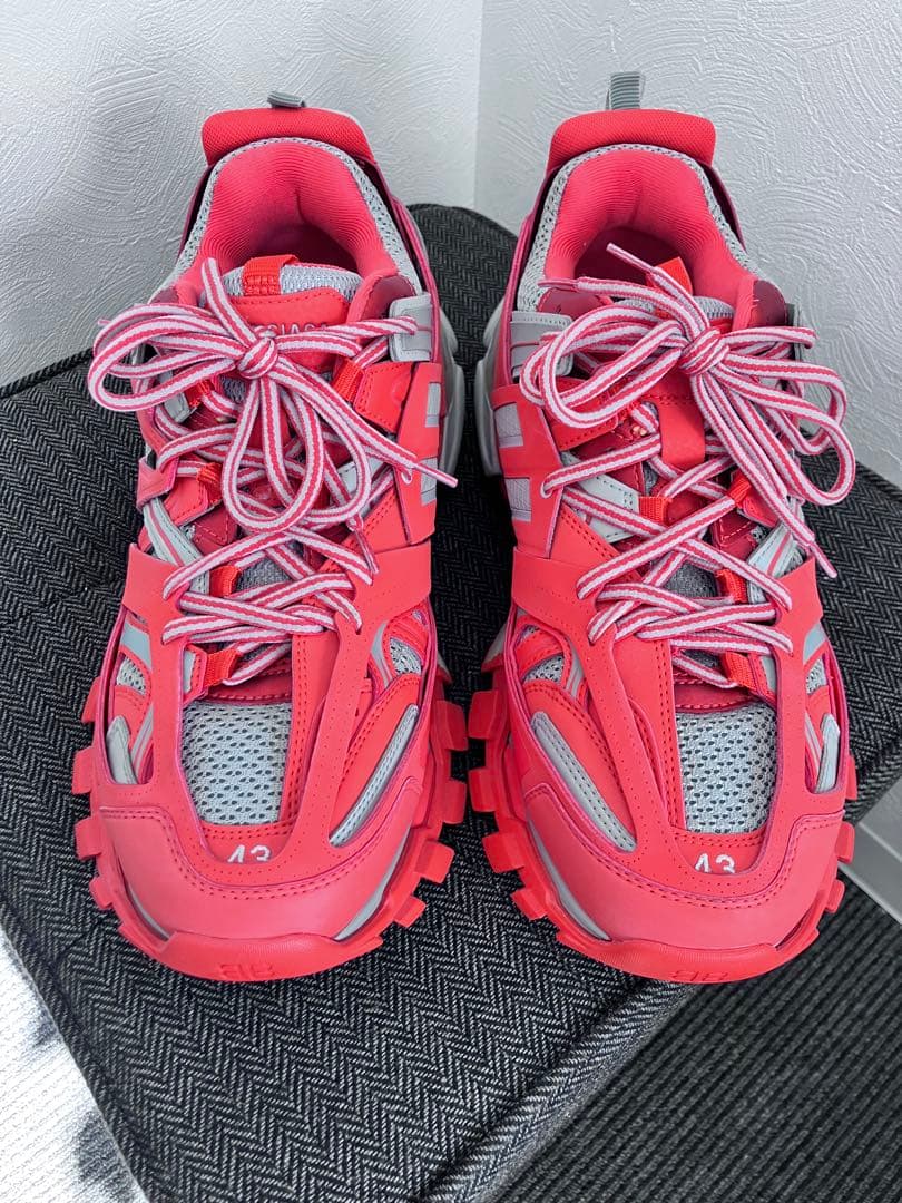 パ*丼様 【新品】BALENCIAGA track 43 スニーカー