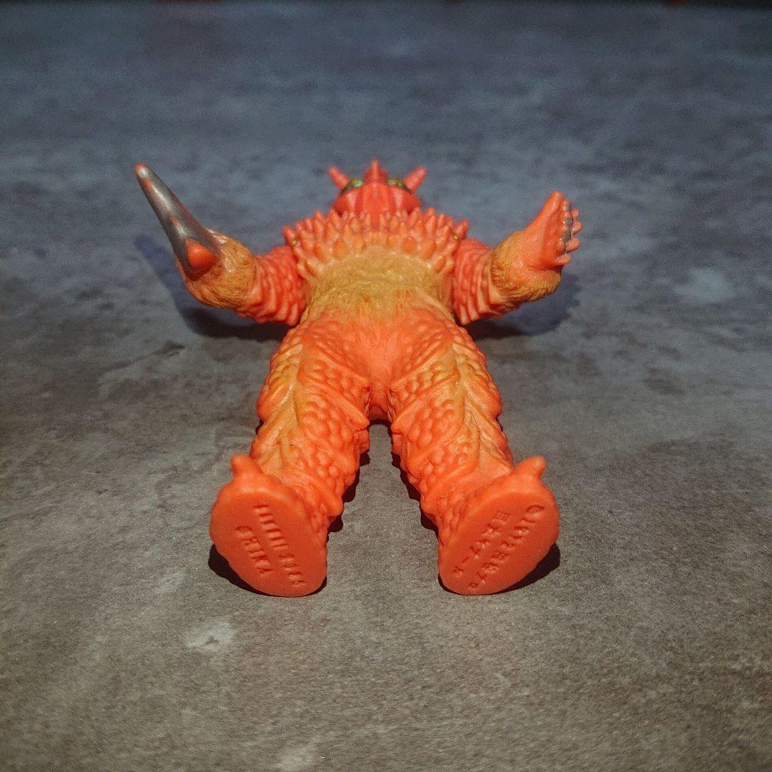 絶版/巨大ヤプール ソフビ セット - メルカリ