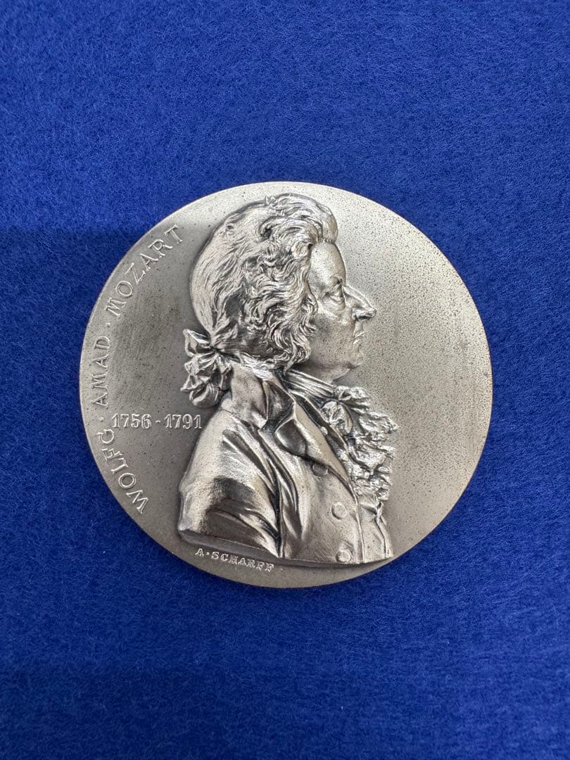 モーツァルト追悼記念メダル　ヴィンテージ　専用ケース付き