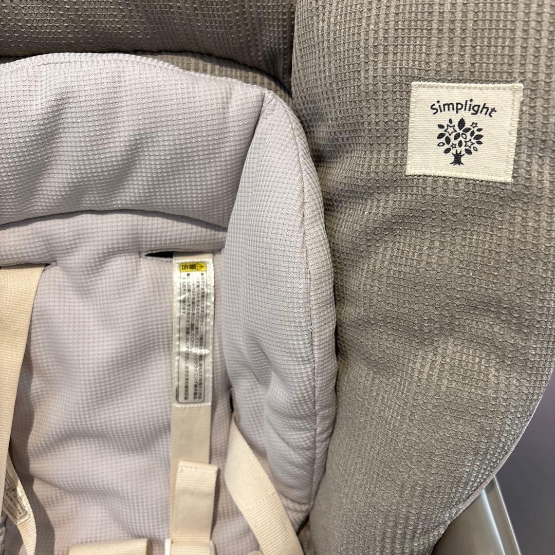 美品コンビ ネムリラ Simplight マーブルベージュ トイザらス限定