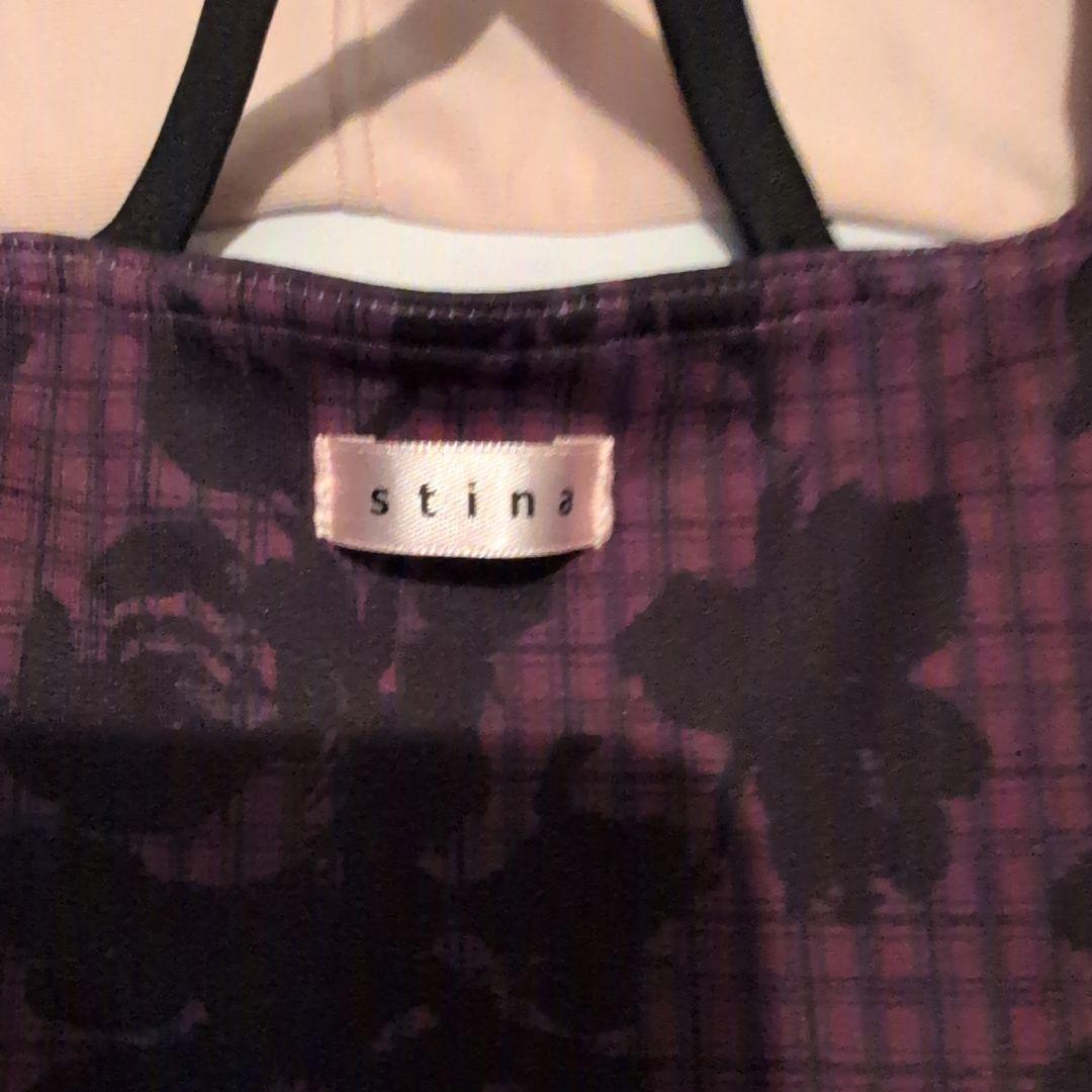 stina バレエレオタード 長袖 紫と黒花柄 - メルカリ