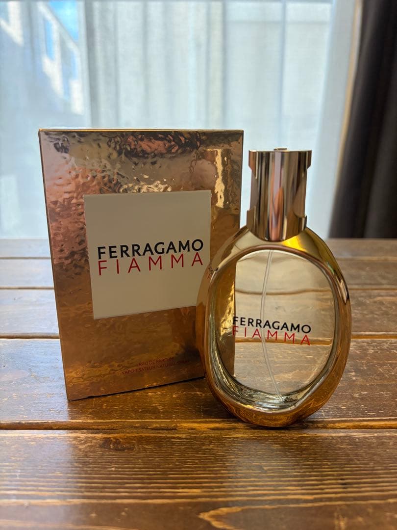 フェラガモ フィアンマ オーデパルファム 55ml