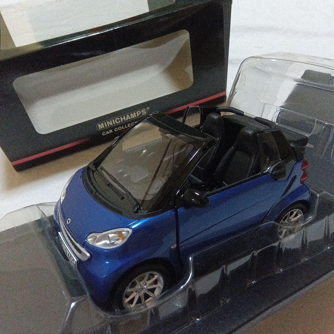 ミニチャンプス 1/18 スマート フォーツー カブリオ 2007