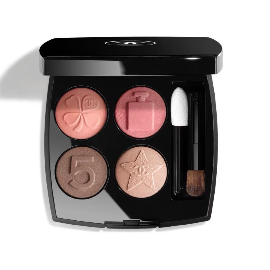 新品未使用　CHANEL レ キャトル オンブルブトン209 ホリデーチャーム付