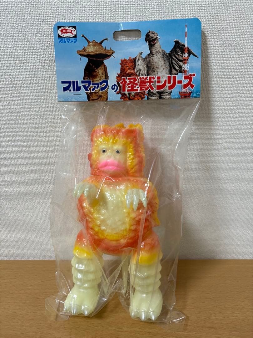 ブルマァク ガラモン 蓄光 フィギュア王 限定カラー　ツブコン 2025 円谷