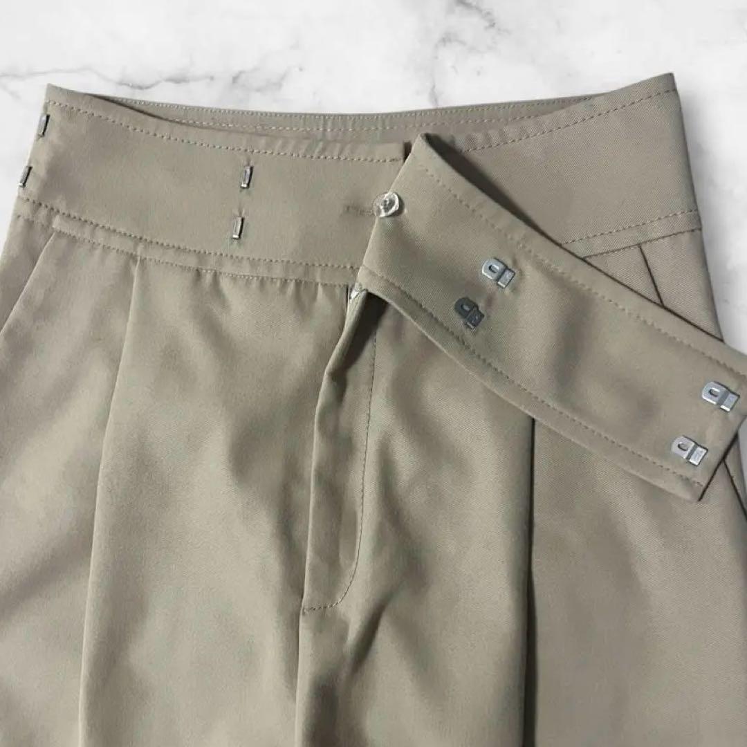 様 美品✨TOTEME トーテム タックチノパン テーパードパンツ コクーン