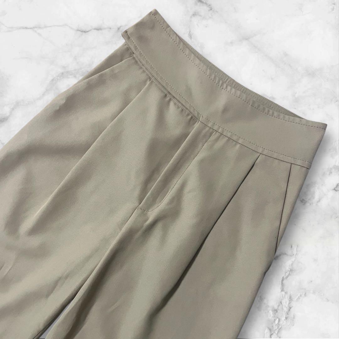 様 美品✨TOTEME トーテム タックチノパン テーパードパンツ コクーン