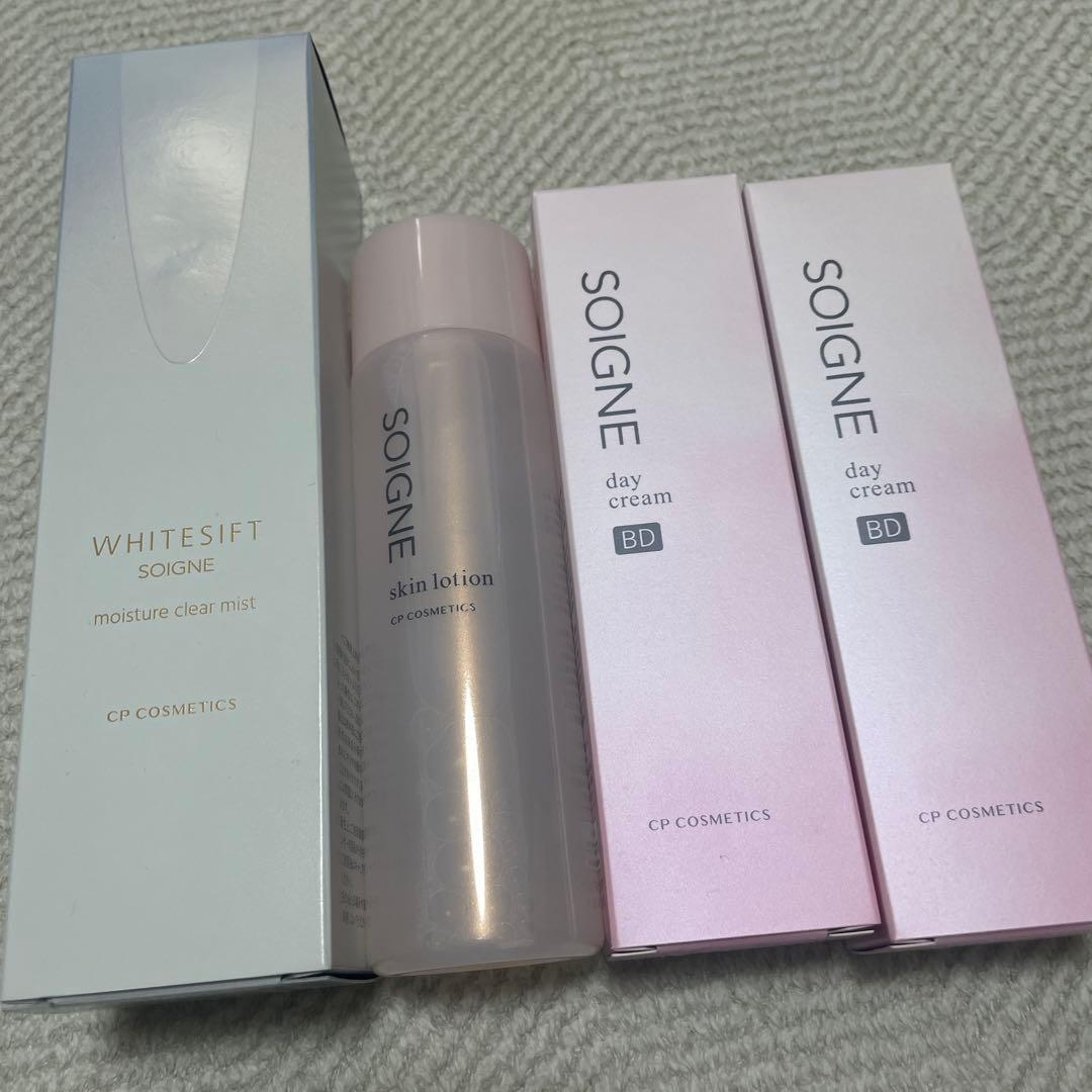 ソワーニュ　モイスチャークリアミスト　化粧水　日中クリーム2本