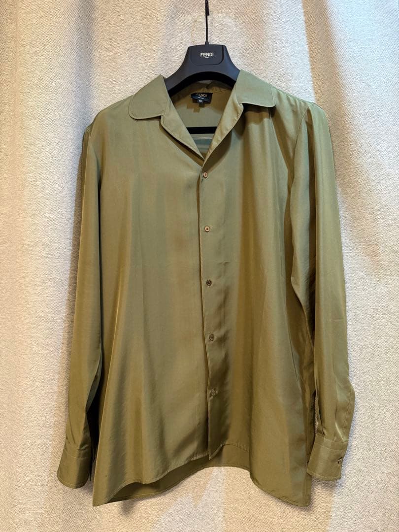 【FENDI】 シルクパジャマシャツ FENDI モノグラム シルクシャツ | ブラウン | FARFETCH JP