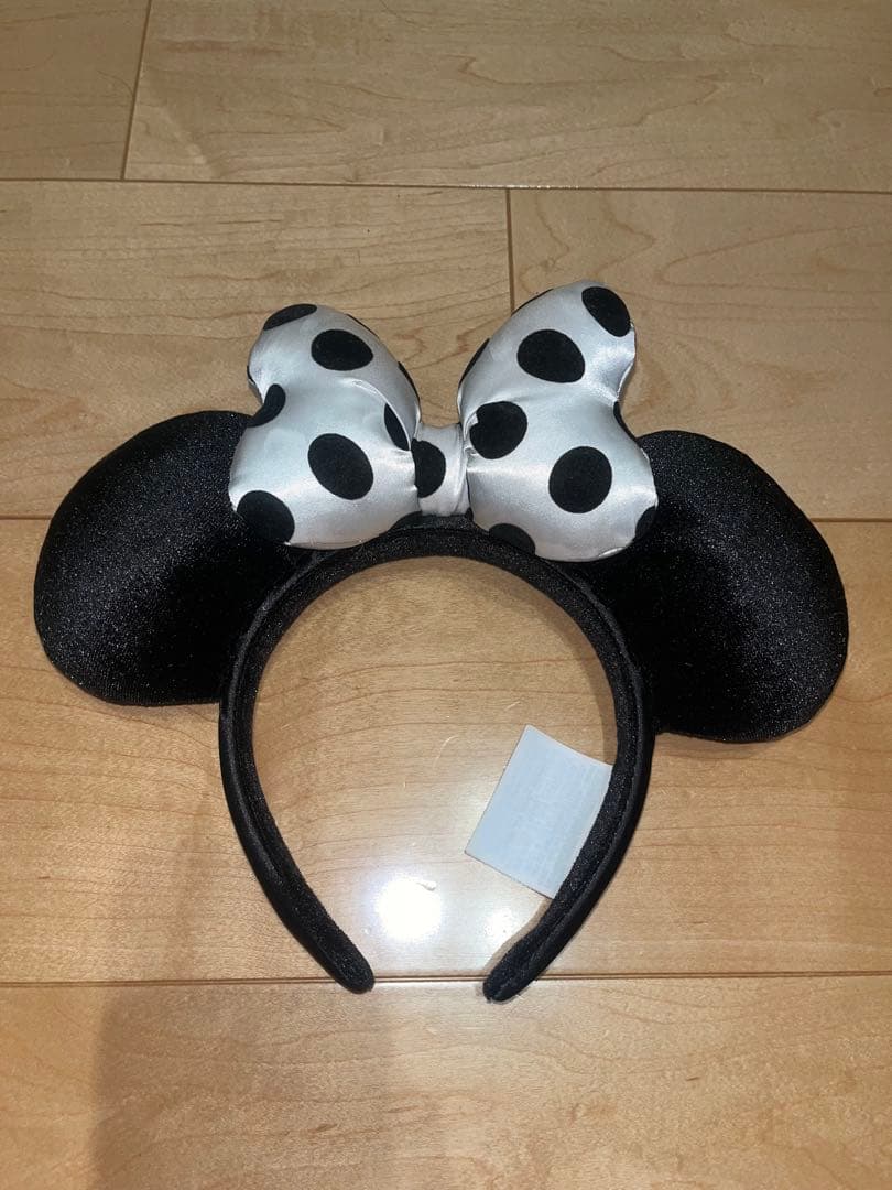 カリフォルニアディズニー ミニーカチューシャ 白黒ドット 水玉