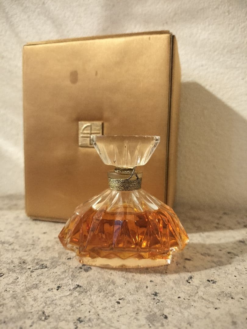 JOY ジャンパトゥ バカラクリスタルボトル香水30ml【希少】名品