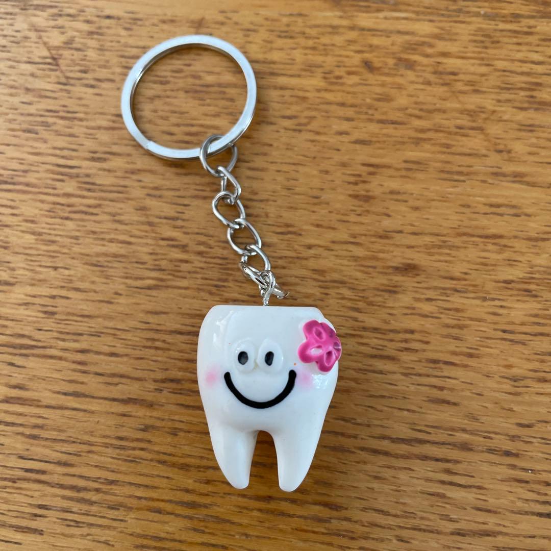 TOOTHダイカットキーチェーン