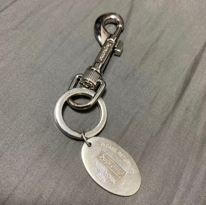 本日発送 Supreme × Tiffany ティファニー キーリング - メルカリ