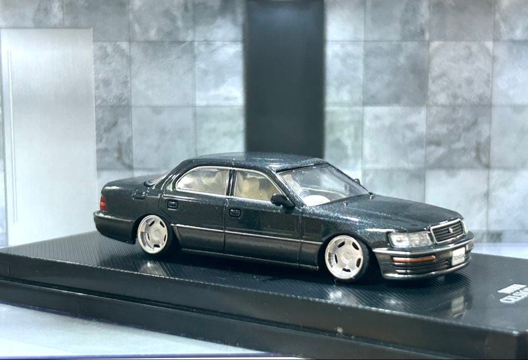 1/64 日本の名車コレクション　トヨタ　セルシオ　改造　ミニカー　改