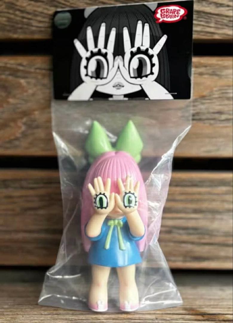 新品 台湾限定GRAPE BRAIN にぎるちゃん ソフビ フィギュア GRAPE BRAIN SNKRDUNK 手の目少女 にぎるちゃん ソフビ｜Yahoo!フリマ