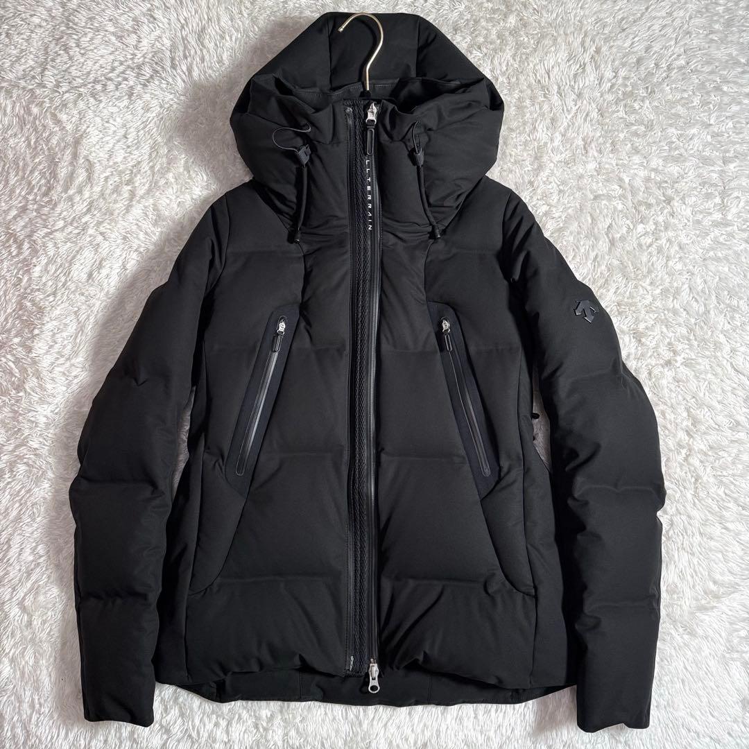 極美品 水沢ダウン DESCENTE ダウンジャケット マウンテニア ブラック DESCENTE ALLTERRAIN OVERSIZED MOUNTAINEER 水沢ダウン オーバー