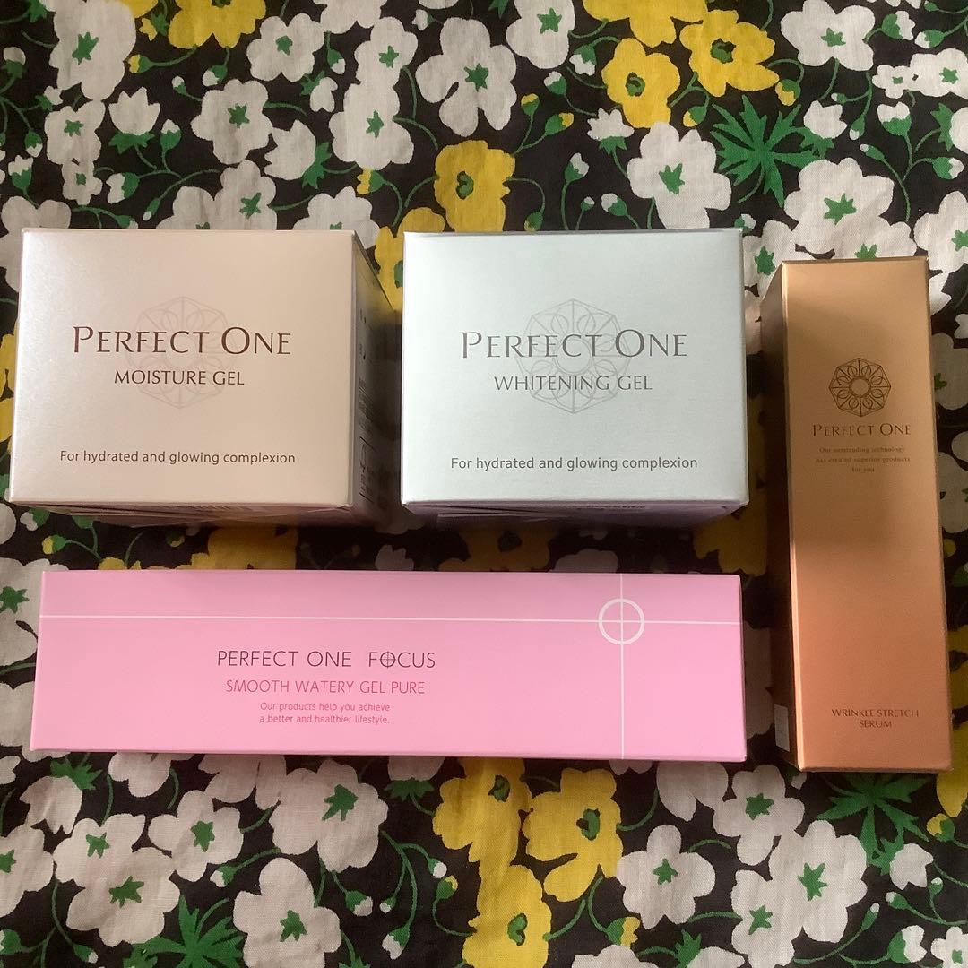 ⭐️ 【パーフェクトワン】　美容液ジェル3品&セラムセット