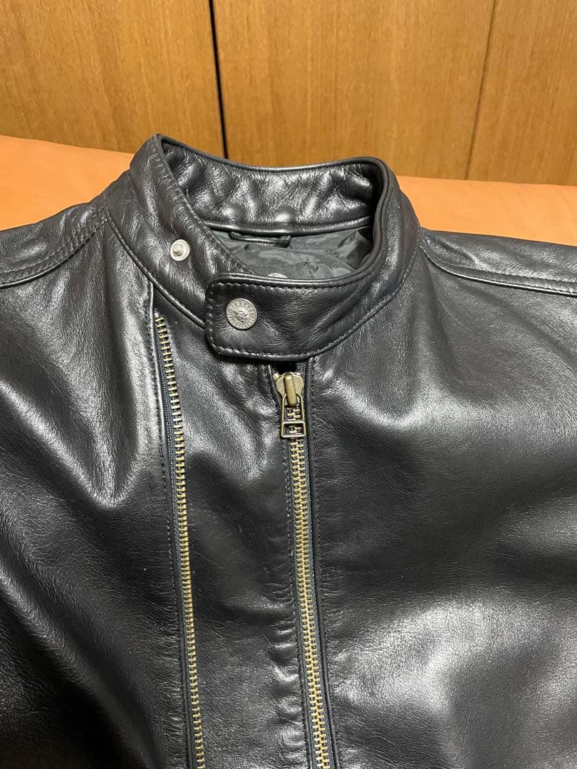 《最終値下げ》VERSACE JEANS COUTURE ライダース M