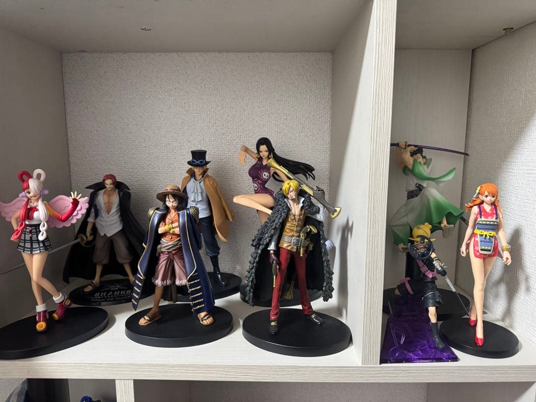 ワンピース フィギュア 9体セット - メルカリ